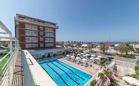 Grand Hotel & Riviera